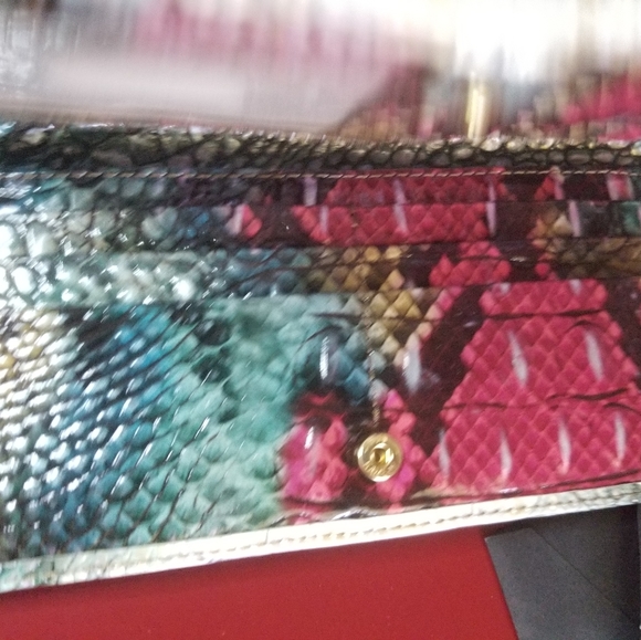 Brahmin Komodo Melbourne Ady Wallet NWT - Picture 7 of 13